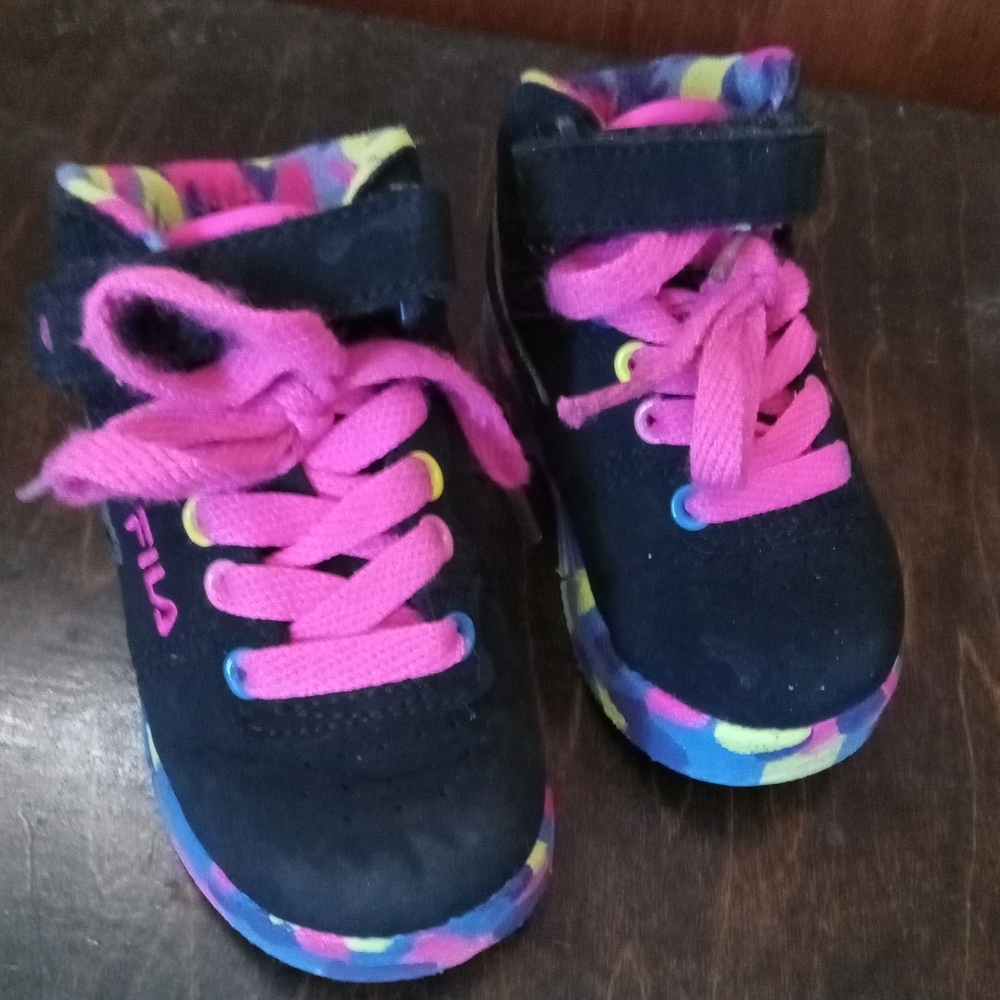 FILA Neon & Black Hi-top Lace Sneakers - Picture 4 of 6